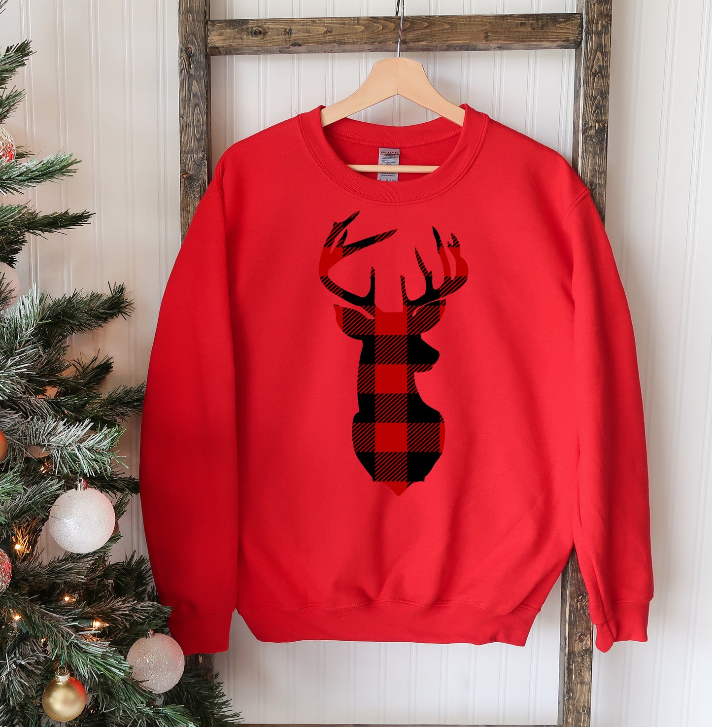Christmas Deer Sweatshirt Christmas Sweater with Animal Front Print Minimalist Print for Holiday